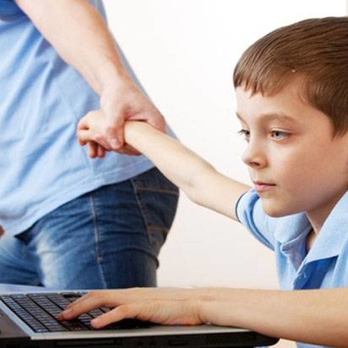 image showing A kid who is addicted to internet